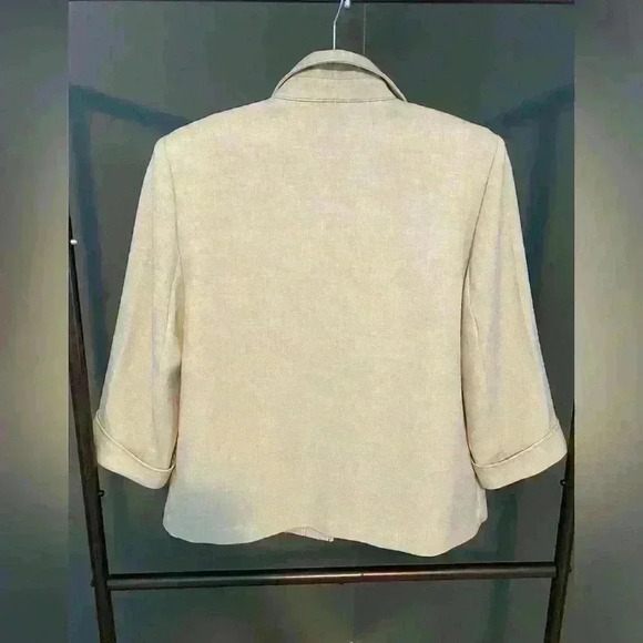 Alfred Dunner women’s beige casual dress jacket size 8p - Picture 5 of 11